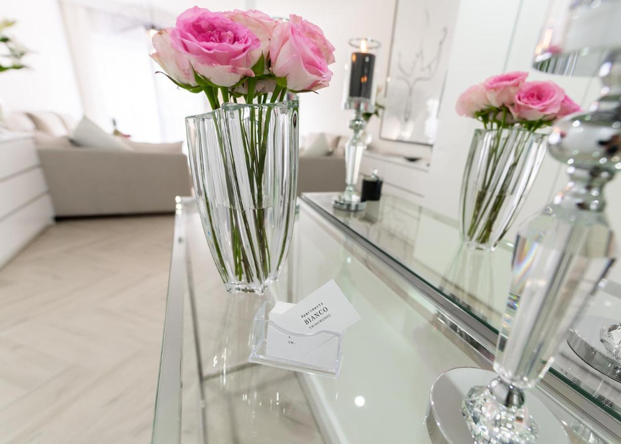 Bianco Apartments Свіноуйсьце Екстер'єр фото